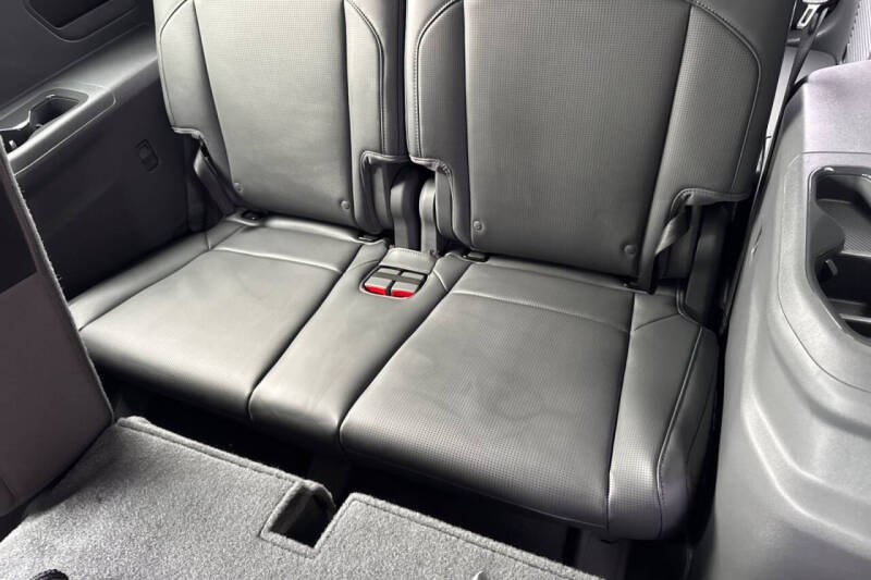 2026 Kia EV9 Light Long Range