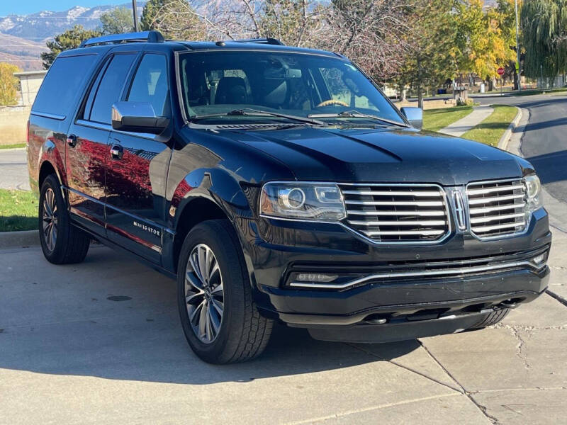 2017 Lincoln Navigator L Select