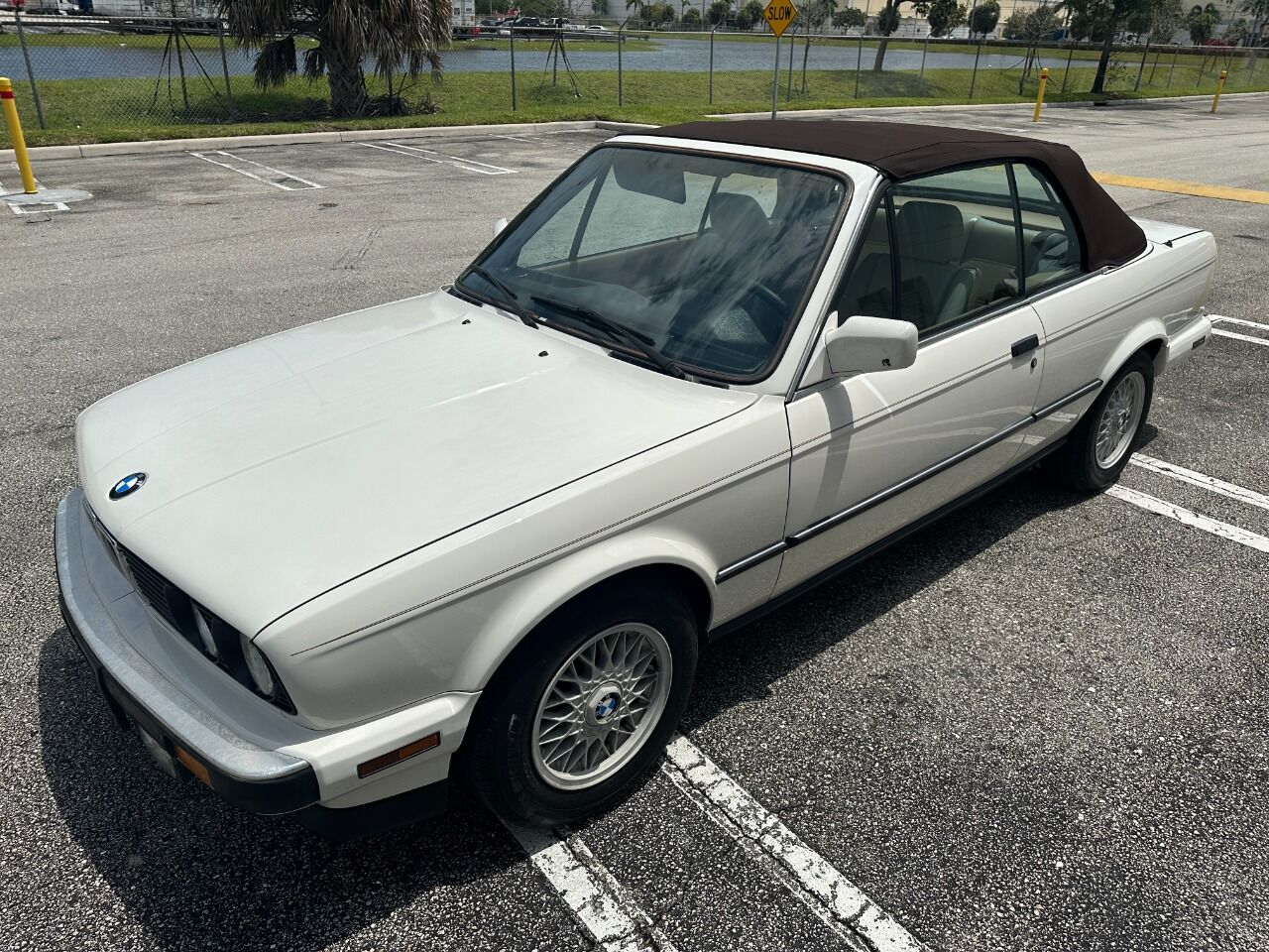 1989 BMW 3 Series  - $13,900