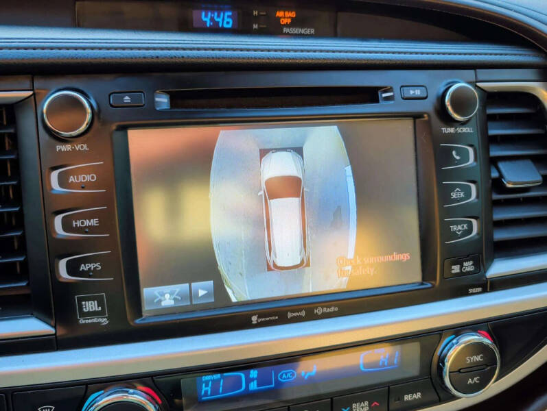 2018 Toyota Highlander Limited Platinum