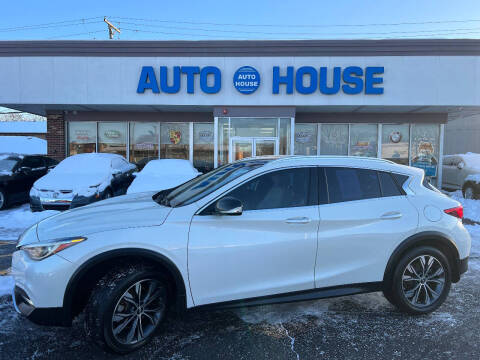2018 Infiniti QX30 Luxury