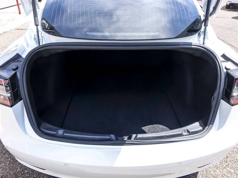 2019 Tesla Model 3 Standard Range Plus