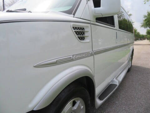 2010 Chevrolet Express LT 1500