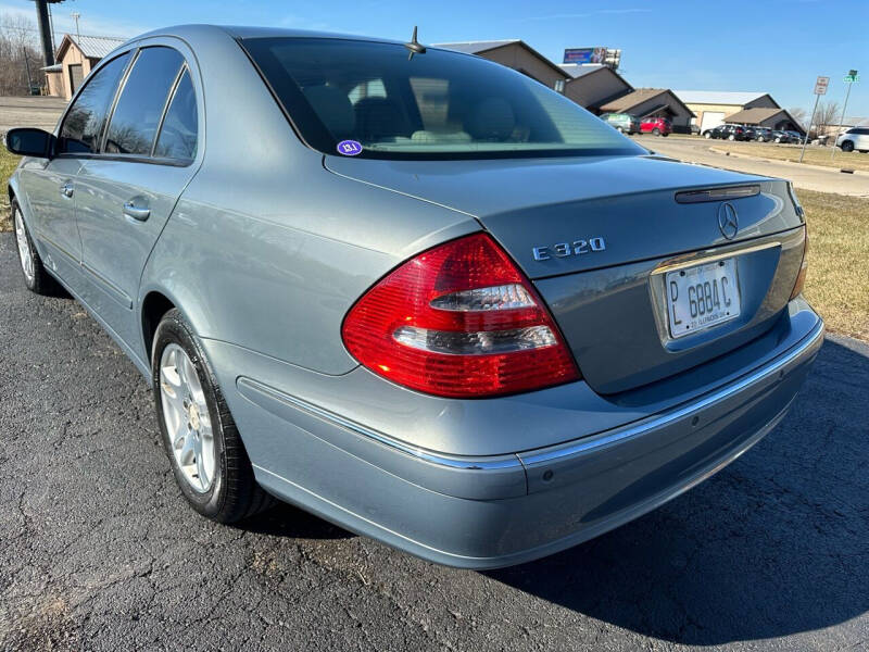 2006 Mercedes-Benz E-Class for sale at Luxury Cars Xchange in Lockport IL