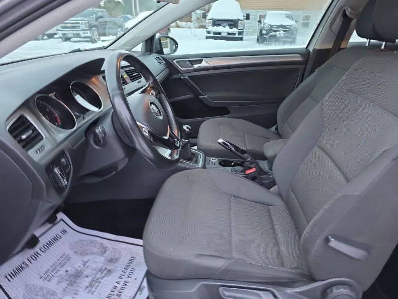 2016 Volkswagen Golf