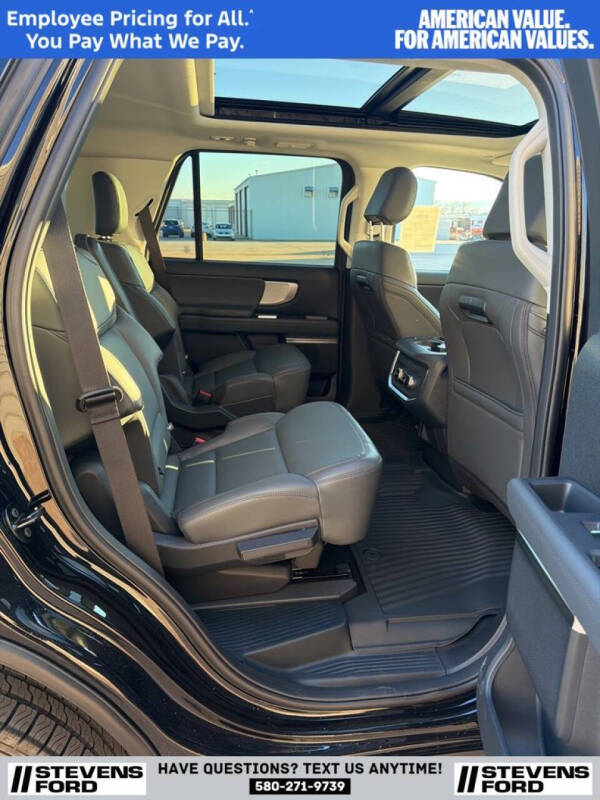 2026 Ford Expedition Active