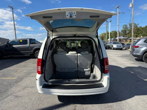 2008 Chrysler Town and Country Limited