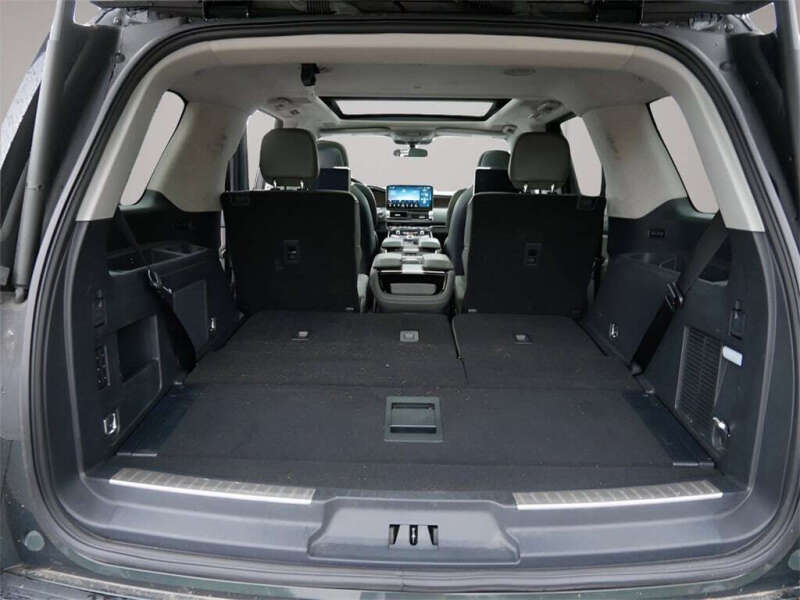 2022 Lincoln Navigator Black Label