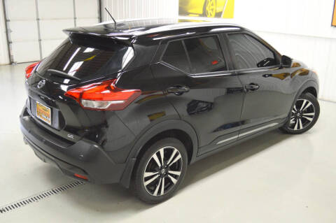 2020 Nissan Kicks SR