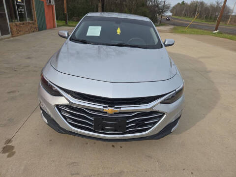 2020 Chevrolet Malibu for sale at MENDEZ AUTO SALES in Tyler TX