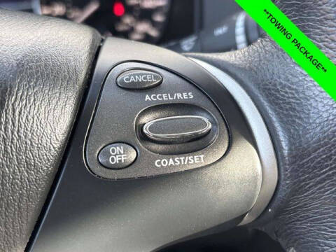 2017 Nissan Pathfinder SL