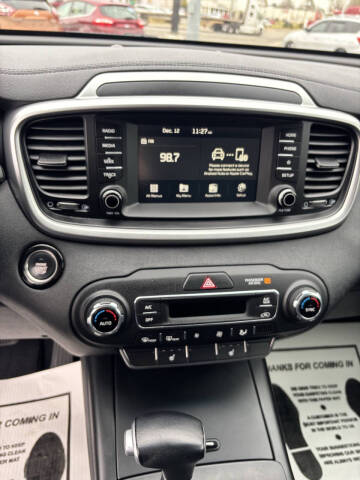 2020 Kia Sorento S V6