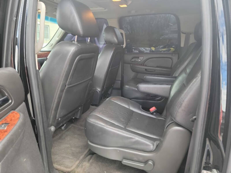 2013 Chevrolet Suburban LTZ