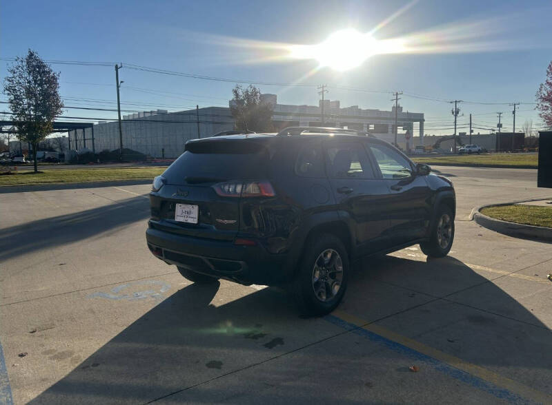 2019 Jeep Cherokee Trailhawk