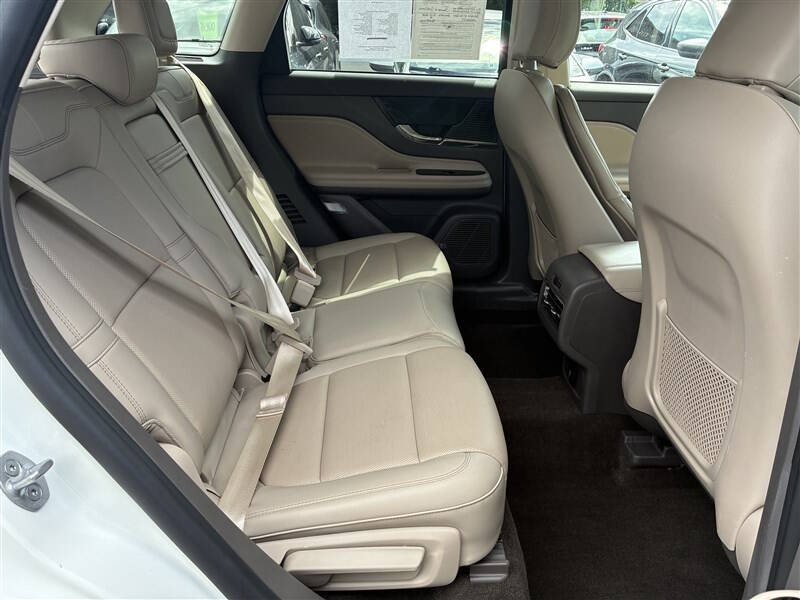 2022 Lincoln Corsair Standard