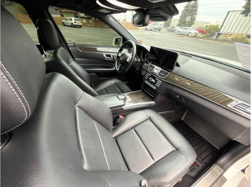 2015 Mercedes-Benz E-Class E 250 BlueTEC