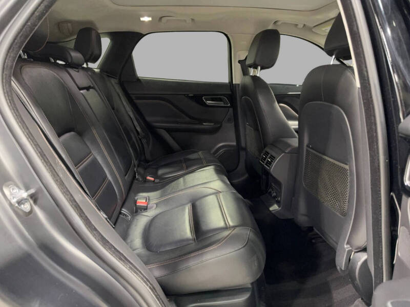 2020 Jaguar F-PACE 30t Prestige