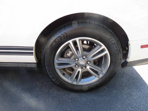 2011 Ford Mustang V6 Premium