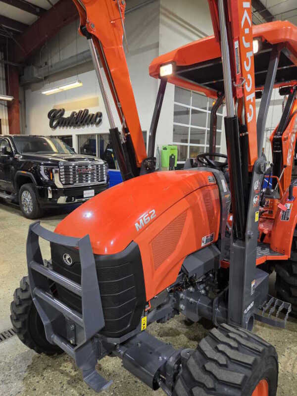 2021 Kubota M62  Tractor  Loader  Backhoe