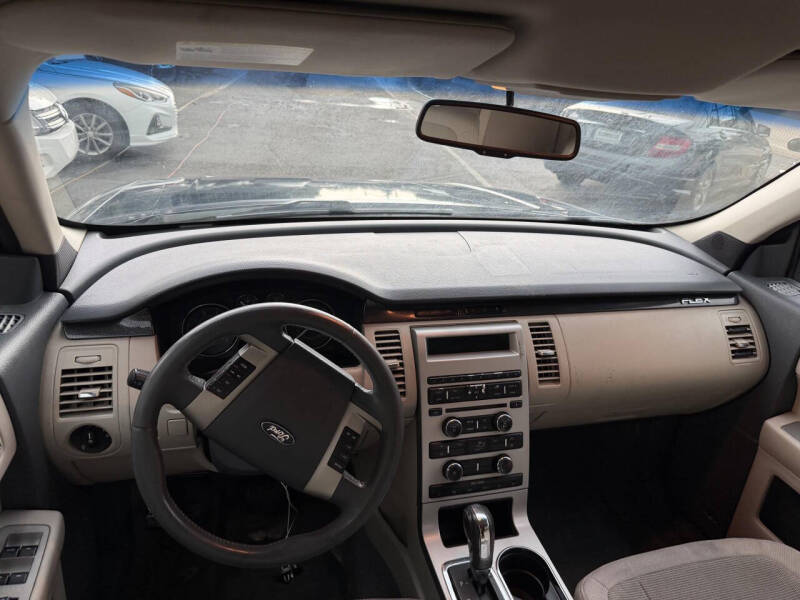 2009 Ford Flex SE