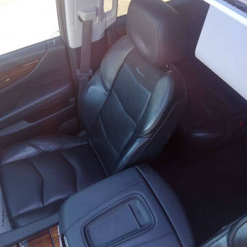 2015 Cadillac Escalade Luxury