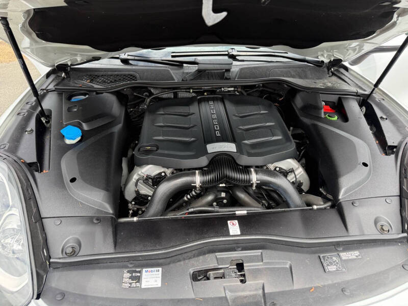 2015 Porsche Cayenne S