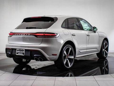 2025 Porsche Macan S