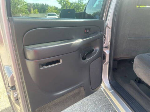 2005 Chevrolet Silverado 3500 LS