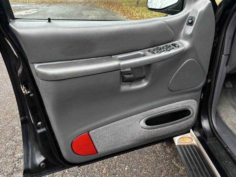 1999 Ford Explorer Eddie Bauer