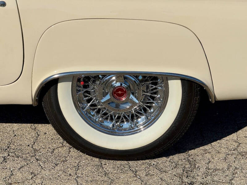 1955 Ford Thunderbird