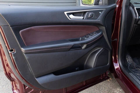 2021 Ford Edge Titanium