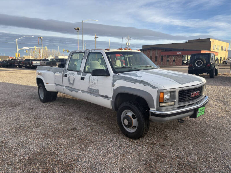 1998 GMC Sierra SL's photo