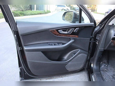 2017 Audi Q7 3.0T quattro Premium Plus