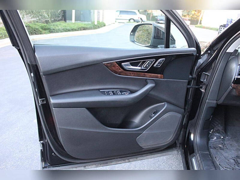 2017 Audi Q7 3.0T quattro Premium Plus