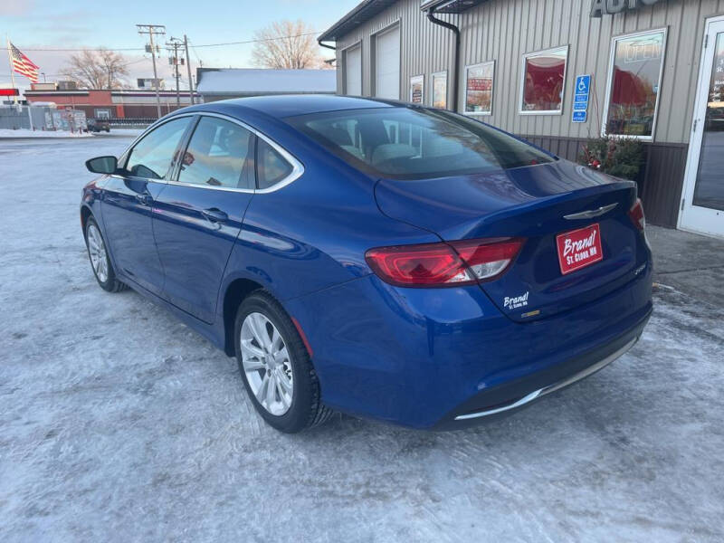2016 Chrysler 200 Limited