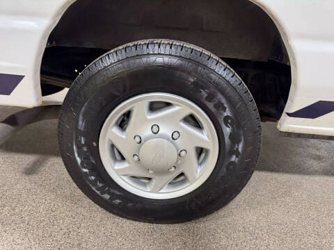 2012 Ford E-Series E-350 SD