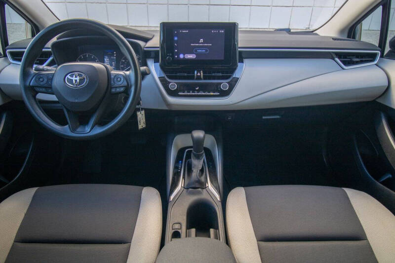 2023 Toyota Corolla LE