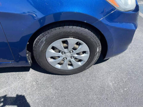 2015 Hyundai Accent GS