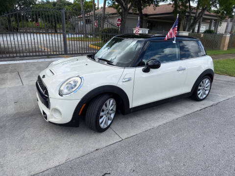 2015 MINI Hardtop 2 Door Cooper S