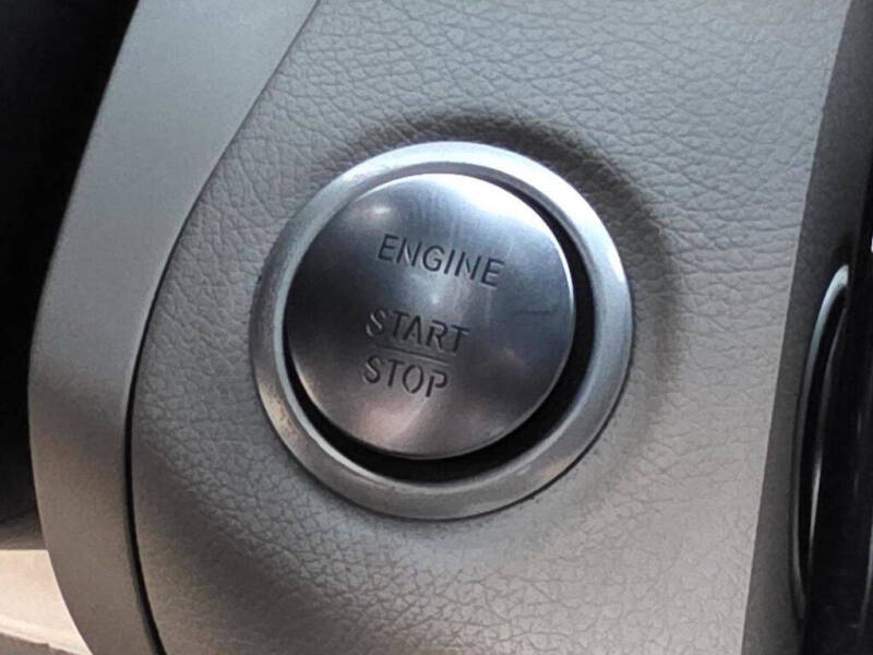 2017 Mercedes-Benz C-Class C 300