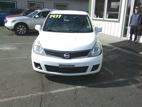 2011 Nissan Versa 1.8 S