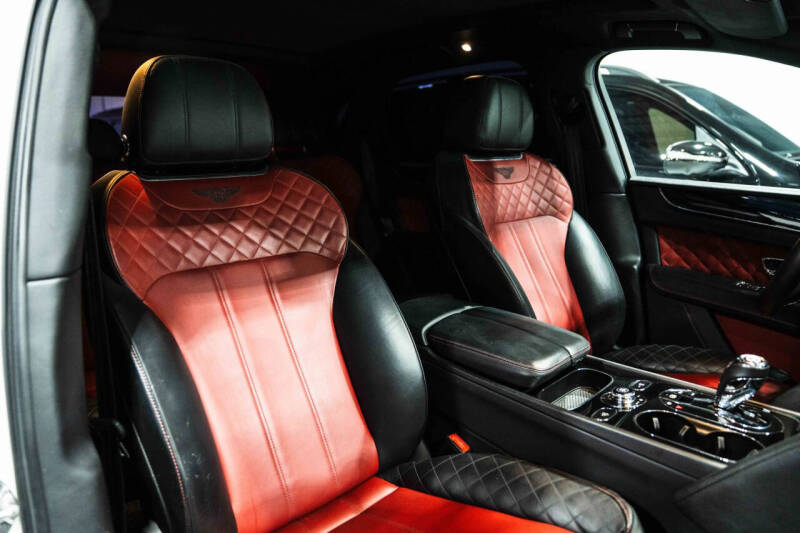 2019 Bentley Bentayga V8