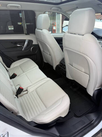 2020 Land Rover Discovery Sport P250 SE