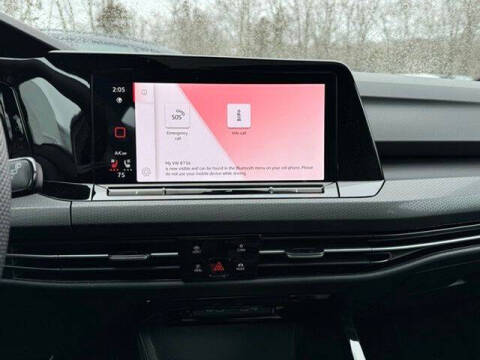 2024 Volkswagen Golf GTI SE