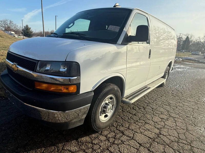 2024 Chevrolet Express 2500