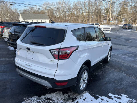 2017 Ford Escape SE