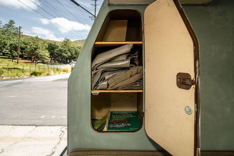 1982 Volkswagen Vanagon Camper