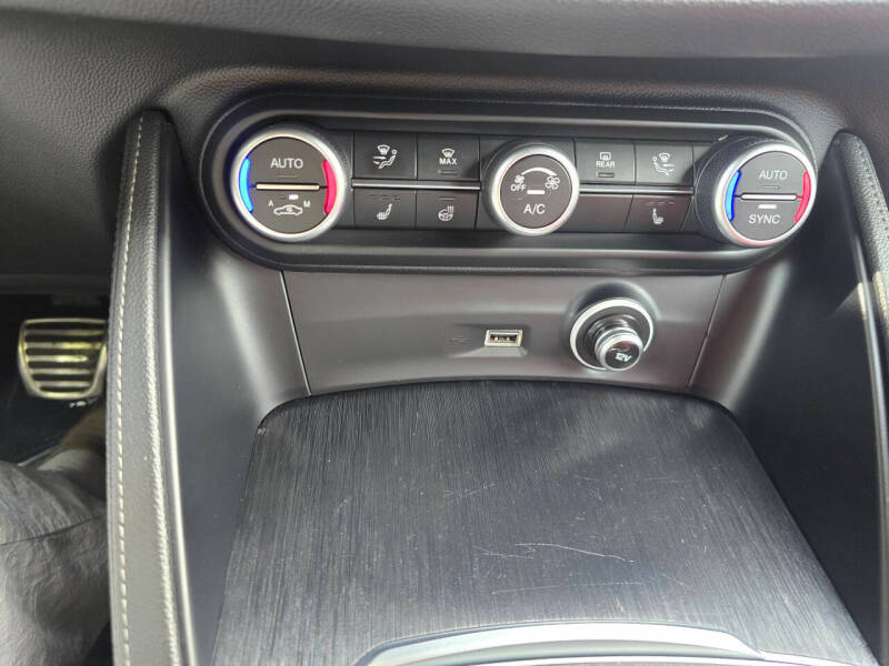 2022 Alfa Romeo Stelvio Sprint