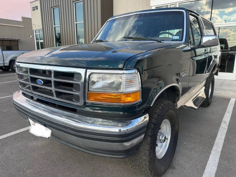 1993 Ford Bronco's photo