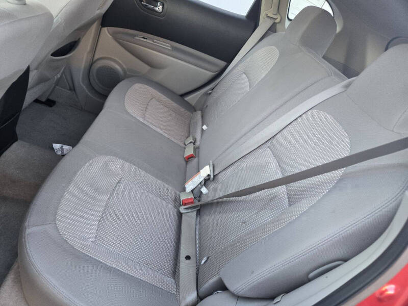 2011 Nissan Rogue SV